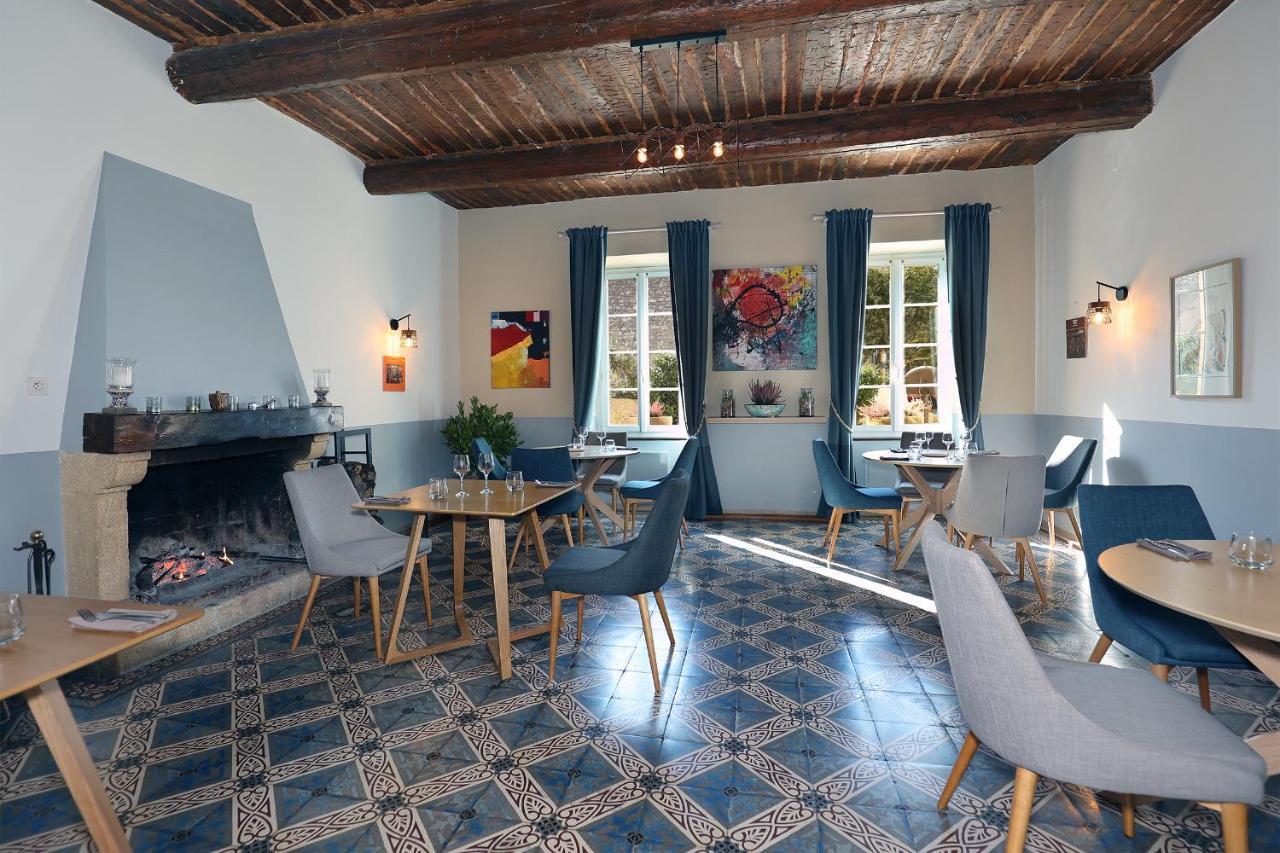 Bed and Breakfast Le Cheval Blanc La Bastide-des-Jourdans Zewnętrze zdjęcie